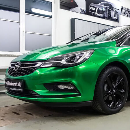 Car-Wrapping: Opel Astra – kusterer Werbetechnik aus Kempten, in Bayern.